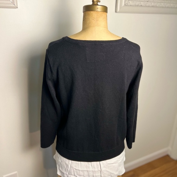 Anthropologie Angel of the North black sweater with white lining medium - Picture 3 of 7